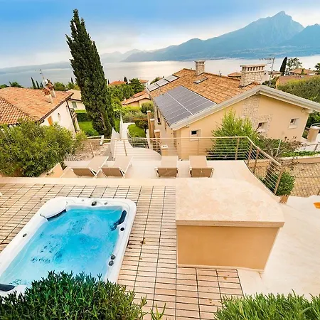 Villa Kiara Torri Del Benaco Exterior photo